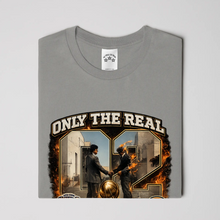 Load image into Gallery viewer, 02 TRILL ART ROCK NEW YORK KNICKS CHAMPION T-SHIRTS
